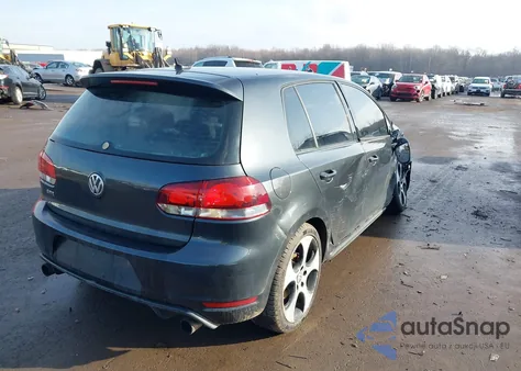 2010 Volkswagen Gti 4-Door z USA, uszkodzony, nr VIN WVWHD7AJ4AW110622